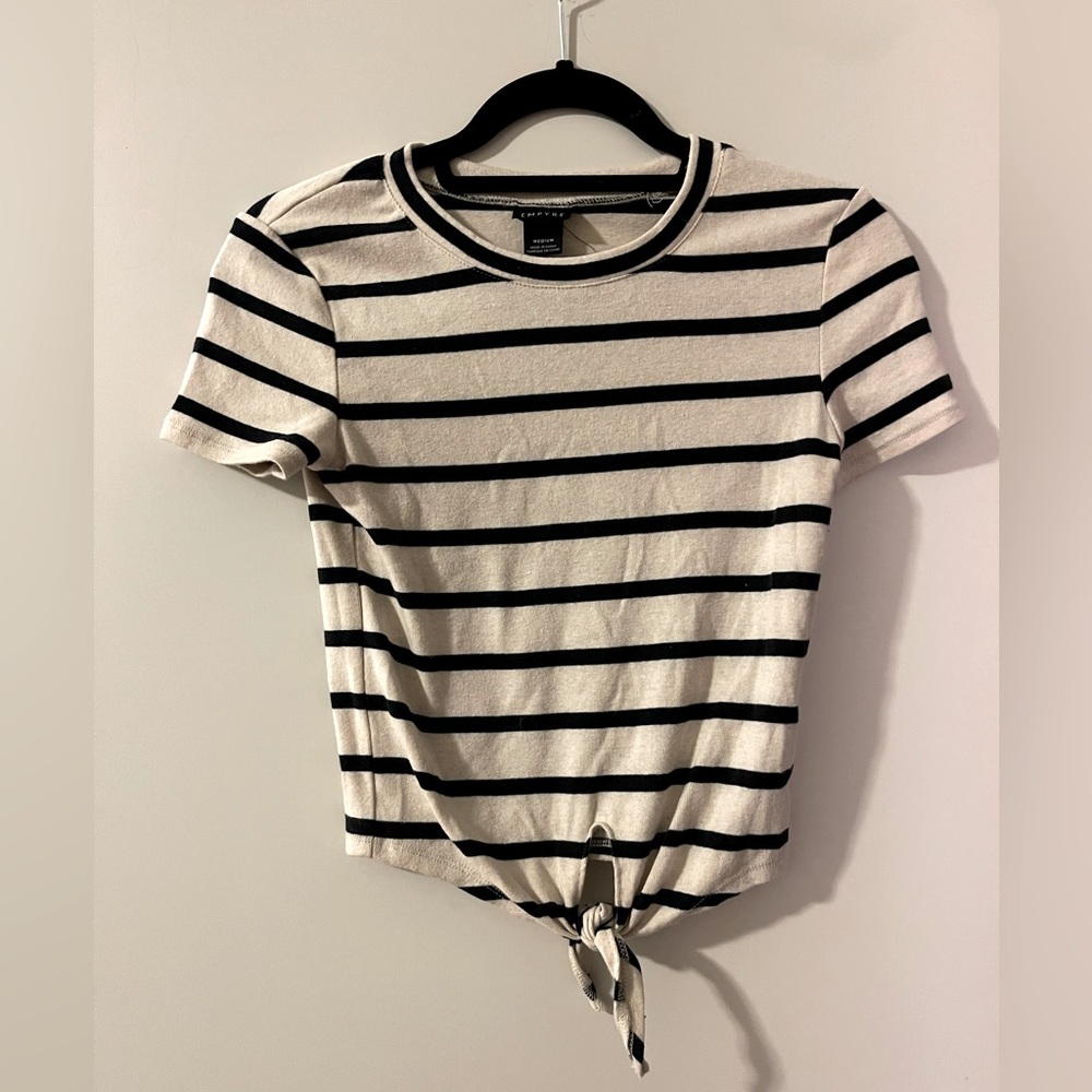 Empyre crop top